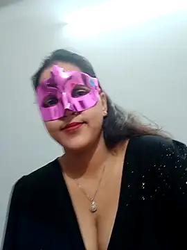 Snapshot of Shivani_hotty chatting on December 13, 2025, 8:26 pm Shivani hotty online show from December 13, 2025, 8:26 pm