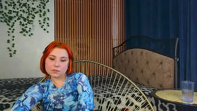 Snapshot of RavenOpaline chatting on March 2, 2026, 7:15 am RavenOpaline online show from March 2, 2026, 7:15 am