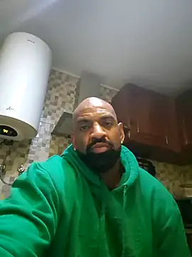 Snapshot of baddblake43 chatting on February 11, 2026, 9:36 pm baddblake43 online show from February 11, 2026, 9:36 pm