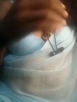 Preeti345 online show from April 4, 2026, 4:57 pm