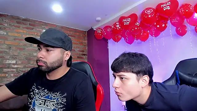 HotThreesoome online show from February 20, 2026, 12:29 pm