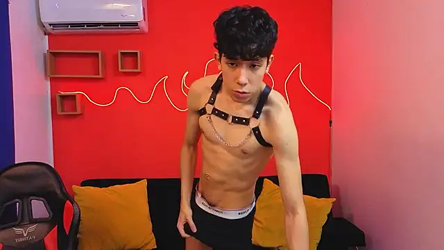 Snapshot of Neo_Twink chatting on February 11, 2026, 7:14 pm Neo Twink online show from February 11, 2026, 7:14 pm