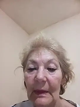 Snapshot of Calypso-Loove chatting on December 18, 2025, 11:58 am Calypso-Loove online show from December 18, 2025, 11:58 am