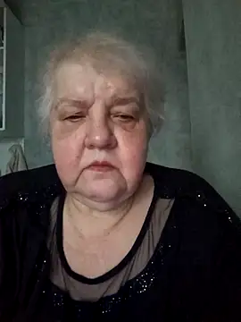 Snapshot of HapinessLovee chatting on February 4, 2026, 7:58 am HapinessLovee online show from February 4, 2026, 7:58 am