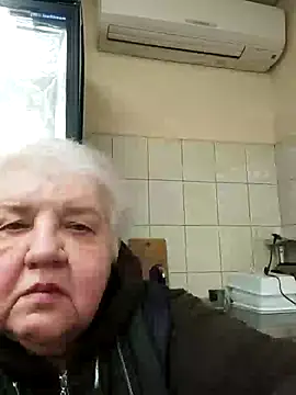 Snapshot of HapinessLovee chatting on December 23, 2025, 6:23 am HapinessLovee online show from December 23, 2025, 6:23 am