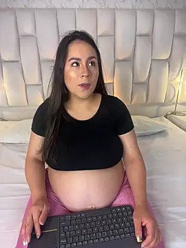 Snapshot of LissaBaker chatting on February 27, 2026, 10:15 am LissaBaker online show from February 27, 2026, 10:15 am