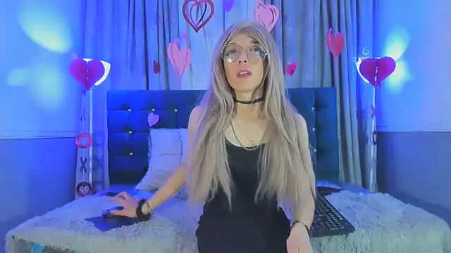 Lis Pearson online show from February 7, 2026, 3:36 am