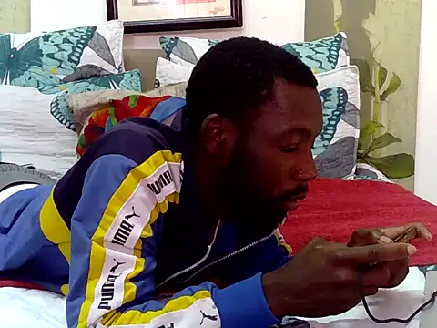 BloodmoonAlpha 1 online show from December 5, 2025, 12:48 pm