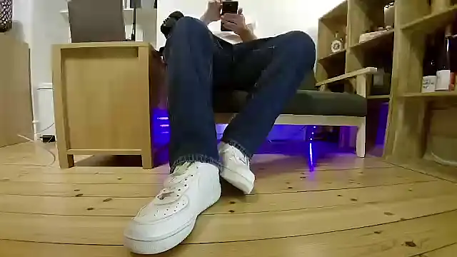 jonas camboy online show from March 4, 2026, 5:31 pm