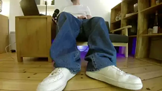 jonas camboy online show from March 10, 2026, 6:01 pm