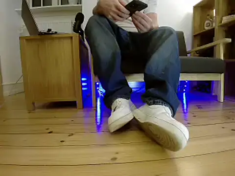 Snapshot of jonas_camboy chatting on January 12, 2026, 4:14 pm jonas camboy online show from January 12, 2026, 4:14 pm