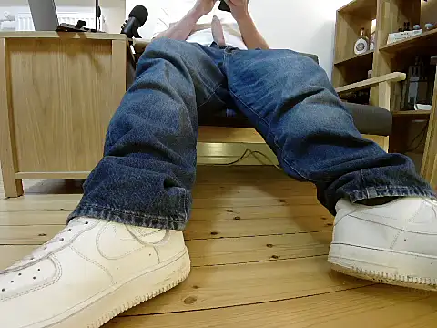 Snapshot of jonas_camboy chatting on February 2, 2026, 6:07 pm jonas camboy online show from February 2, 2026, 6:07 pm