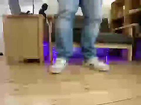 Snapshot of jonas_camboy chatting on February 19, 2026, 3:42 pm jonas camboy online show from February 19, 2026, 3:42 pm