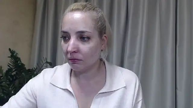 sweetpussy online show from October 29, 2025, 3:55 pm