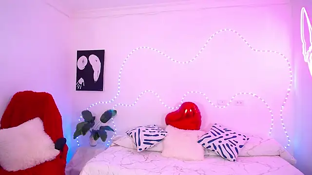 Sofia tgn online show from February 19, 2026, 6:27 pm