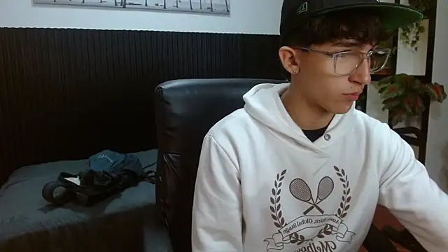 Snapshot of jeremy_job chatting on January 13, 2026, 11:25 am jeremy job online show from January 13, 2026, 11:25 am