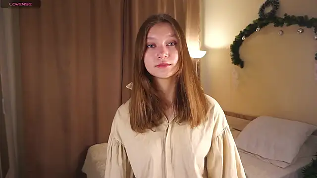 IrenaZeiler online show from December 22, 2025, 6:24 am