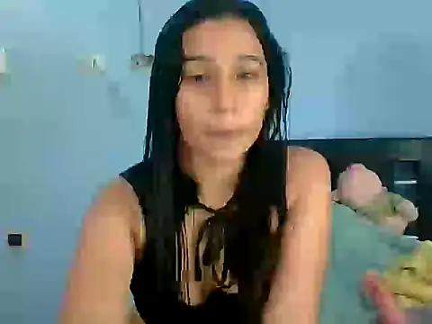 scarlettscottX online show from January 11, 2026, 3:35 am