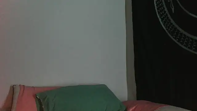 cupcakeclown online show from March 29, 2026, 4:36 am