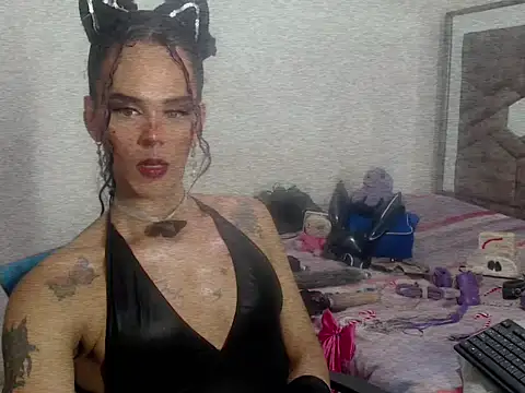 Snapshot of michaeldissts chatting on December 21, 2025, 6:59 am michaeldissts online show from December 21, 2025, 6:59 am