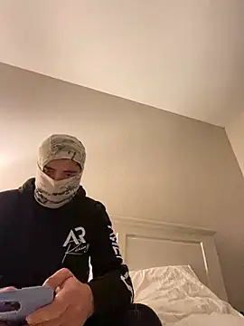 phantom898983 online show from April 2, 2026, 3:57 am