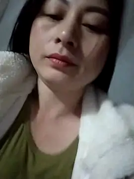 Paerl-sweet online show from February 4, 2026, 12:49 am