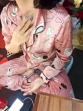 Alone nothing online show from December 19, 2025, 4:53 pm