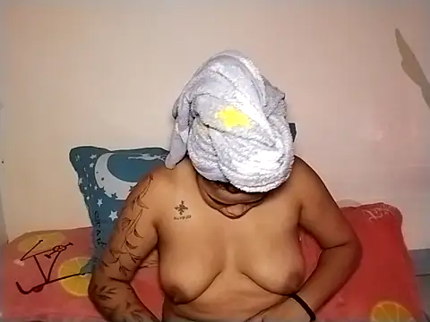 Cinpussie89 online show from May 31, 2026, 11:05 am