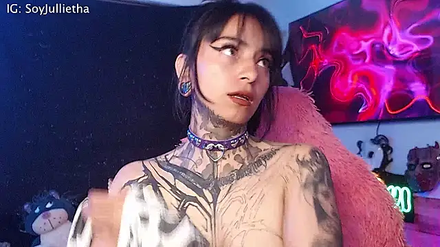 Snapshot of Julls420_ chatting on February 19, 2026, 3:36 am Julls420 online show from February 19, 2026, 3:36 am