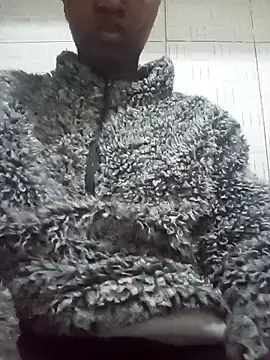 Girlycandi online show from January 9, 2026, 11:33 pm