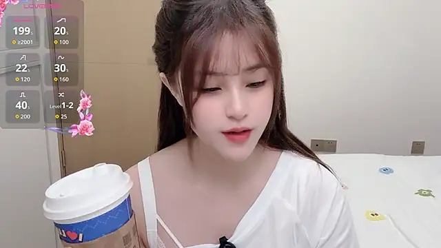 kimi-uim online show from December 19, 2025, 12:25 am