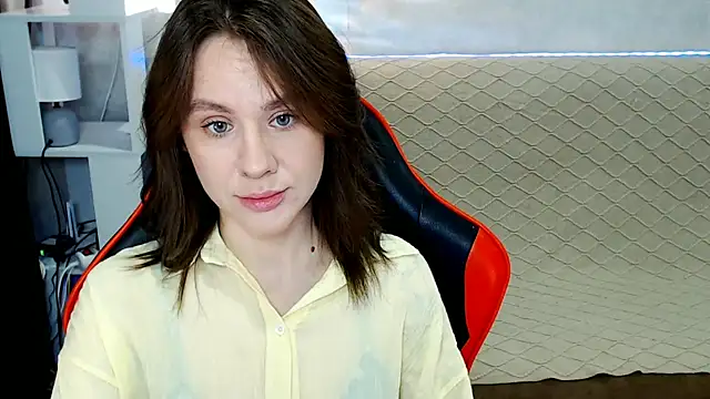 MiaBun1 online show from January 15, 2026, 5:00 am