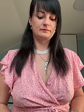 CherryCherry03 online show from March 31, 2026, 7:21 am