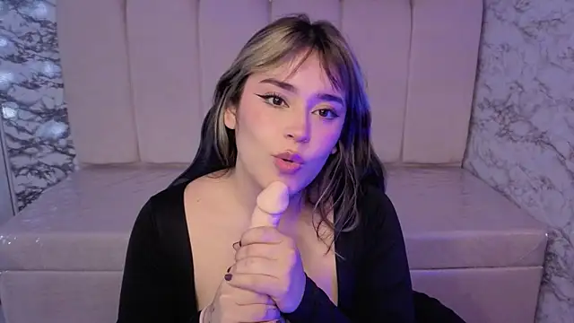 Laksmy v online show from January 8, 2026, 12:55 pm