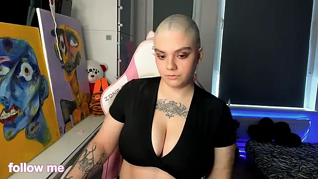 enigmastella online show from January 14, 2026, 11:03 am