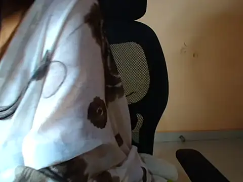 Snapshot of Sexy_Sanaya2 chatting on February 11, 2026, 3:39 am Sexy Sanaya2 online show from February 11, 2026, 3:39 am