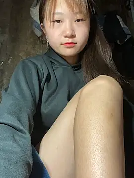 hinata-xx online show from March 8, 2026, 11:41 pm