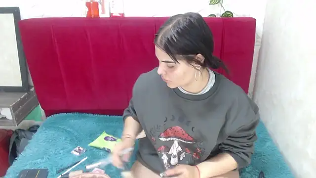 alunnaclarkcm online show from January 10, 2026, 12:39 am