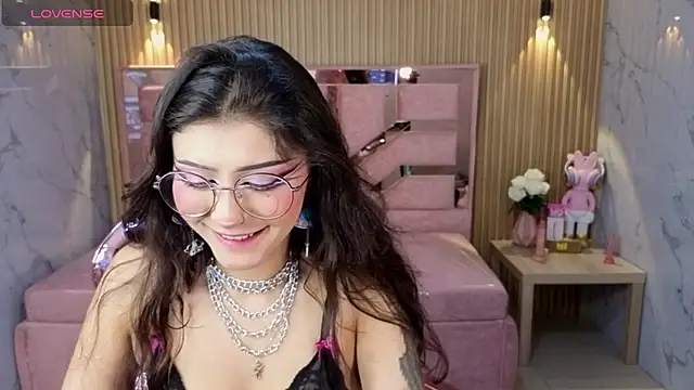 Snapshot of miss_devil_s chatting on February 20, 2026, 3:03 am miss devil s online show from February 20, 2026, 3:03 am