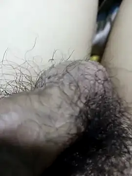 Snapshot of Sqinny_Teen chatting on December 21, 2025, 9:04 pm Sqinny Teen online show from December 21, 2025, 9:04 pm