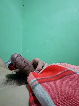 Snapshot of Sqinny_Teen chatting on December 18, 2025, 6:45 pm Sqinny Teen online show from December 18, 2025, 6:45 pm