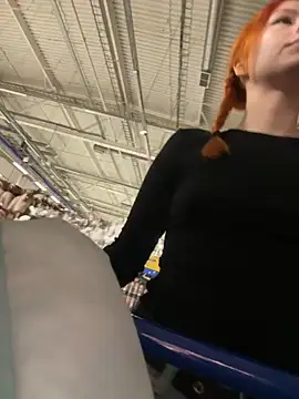 Snapshot of _Little_Ginger chatting on December 20, 2025, 3:09 am Little Ginger online show from December 20, 2025, 3:09 am