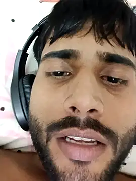 Candyboy  online show from April 4, 2026, 10:33 am