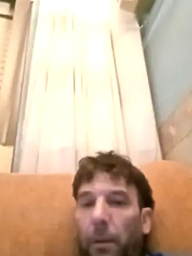 Snapshot of pcr44 chatting on February 17, 2026, 11:35 pm pcr44 online show from February 17, 2026, 11:35 pm