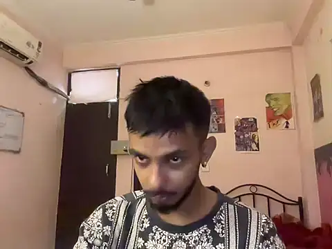 CutieDickBoiii online show from June 7, 2026, 6:51 am