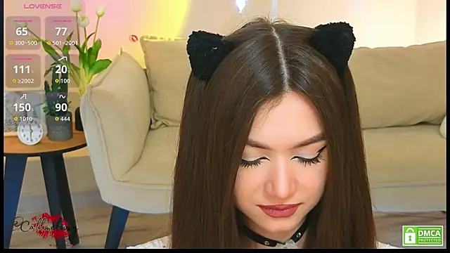 oliviaah  online show from April 7, 2026, 3:25 pm