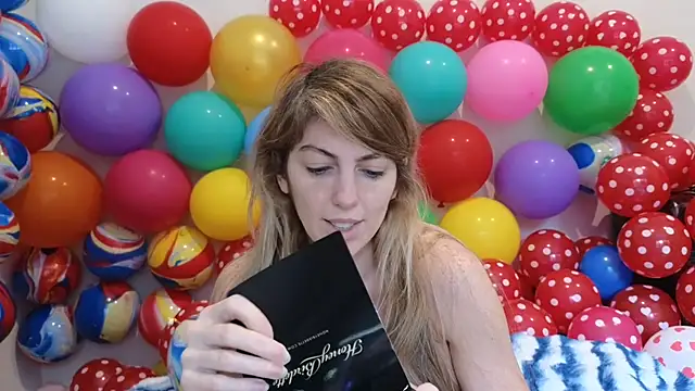 CelestialRuby online show from January 14, 2026, 5:05 pm