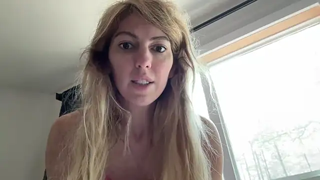 Snapshot of CelestialRuby chatting on April 9, 2026, 5:30 pm CelestialRuby online show from April 9, 2026, 5:30 pm