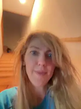 Snapshot of CelestialRuby chatting on April 11, 2026, 4:42 am CelestialRuby online show from April 11, 2026, 4:42 am