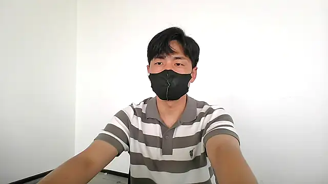 kimze7 online show from July 28, 2026, 3:14 am